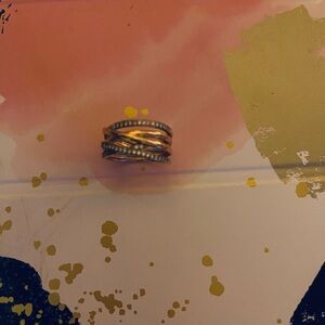 Banana Republic | Mixed Gold and Silver Ring | Size 6.5-7.5